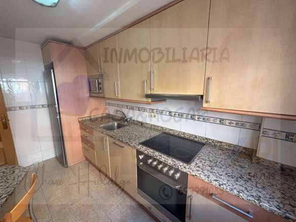 Chalet pareado en venta en Av Europa Alfajarin
