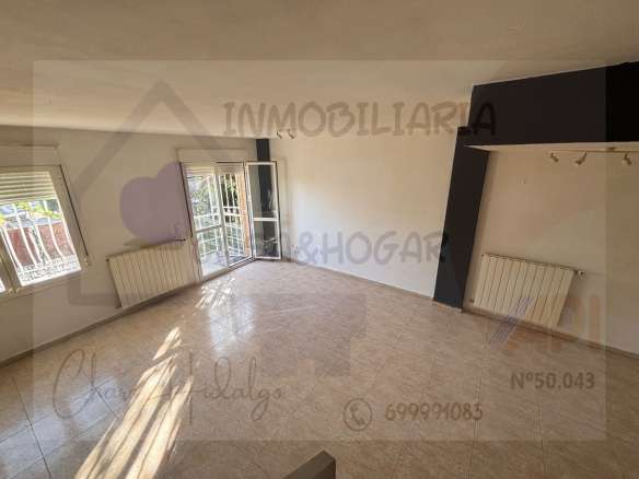 Chalet pareado en venta en Av Europa Alfajarin