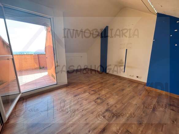 Chalet pareado en venta en Av Europa Alfajarin